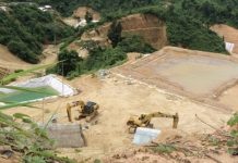 တာလေမြို့နယ်ခွဲရွှေတူးဖော်ရေး စွန့်ပစ်မြေစာများကြောင့် ပျက်စီးခဲ့သော လယ်ယာမြေများ လျော်ကြေးမရသေးကြောင်း သျှမ်းပြည်နယ်လွှတ်တော်တွင် တင်ပြ