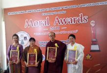 ထိုင်းတော်ဝင်မိသားစုဝင်တဦးမှ သျှမ်းပြည်သား ၅ ဦးအပါအဝင် စံပြပုဂ္ဂိုလ်များအား ဆုချီးမြှင့်ပေးအပ်