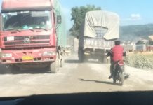 တရုတ်ရောက် ကိုယ့်နိုင်ငံကကုန်ကားများနဲ့ ကိုယ့်နိုင်ငံရောက် တရုတ်နိုင်ငံကကုန်ကားများ ဘယ်လိုကွာခြားလဲ