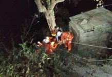 ရွာငံမြို့နယ် ဘုရားဖူး လိုက်ထရပ် ကားချောက်ထဲကျ ၁၆ဦး သေဆုံး၊ ၁၀ဦး ဒဏ်ရာရ