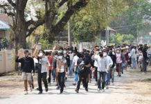 သီပေါမြို့ ဆန္ဒပြသူ ၄ ဦးကို (၅၀၅-က)ဖြင့် ဖမ်းဆီး တရားစွဲဆိုထား