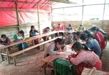 ဒီးမော့ဆို စစ်ရှောင်များနှင့် ဆေးအကူများ ကိုဗစ်-၁၉ ကူးစက်ခံနေရ