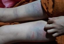 ကိုရင်လေးကို ရိုက်ခဲ့သည့် ဆရာတော် ခံဝန်လက်မှတ်ထိုးခိုင်း