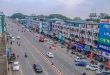 မြစ်ကြီးနားမြို့ပေါ် အိမ်ငှားရမ်းခ စျေးမြင့် ဝိုင်းမော်စစ်ရှောင်အခက်ကြုံနေ