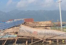 အင်းလေးတွင် ရေကြီးမှုအပြင် လေပြင်းတိုက်ခတ်မှုကြောင့် နေအိမ် ၄၀ ကျော် ထပ်မံပျက်စီး