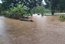 မိုးအဆက်မပြတ် ရွာသွန်းမှုကြောင့် မောက်မယ်မြို့ ရေကြီးရေလျှံဖြစ်