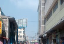 တောင်ကြီး အိုးရှင်းပတ်ဝန်းကျင်အနီး ဈေးသည်များကို အမိုးအကာများဖြင့် ဈေးရောင်းချခွင့်မပြု