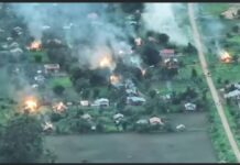 ဖယ်ခုံမြို့ အရှေ့ဘက်ကမ်း နေအိမ်များကို စစ်ကောင်စီ မီးရှို့ဖျက်ဆီး