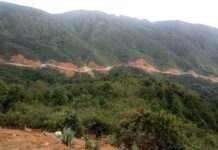 သျှမ်းအရှေ့သွားရာ ပြည်ထောင်စုလမ်းမကြီး အခြေအနေဆိုးရွားခြင်းကြောင့် ခရီးသည်ခက်ခဲ