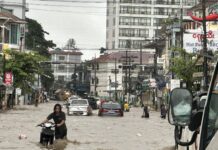 မယ်ဆိုင်ချောင်း စိုးရိမ်ရေမှတ် ၂ လက်မခန့် ကျော်လွန်နေ၊ ရေထပ်တက်လာနိုင်ကြောင်း မိုးဇလအသိပေး