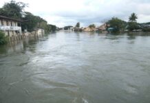 လွိုင်ကော်တွင် ဘီလူးချောင်းရေတက်ပြီး မြေနိမ့်ပိုင်းရပ်ကွက်များ ရေဝင်နေ