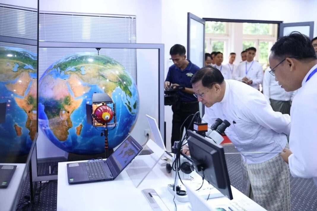 အာကာသလွှင့်တင်မည်