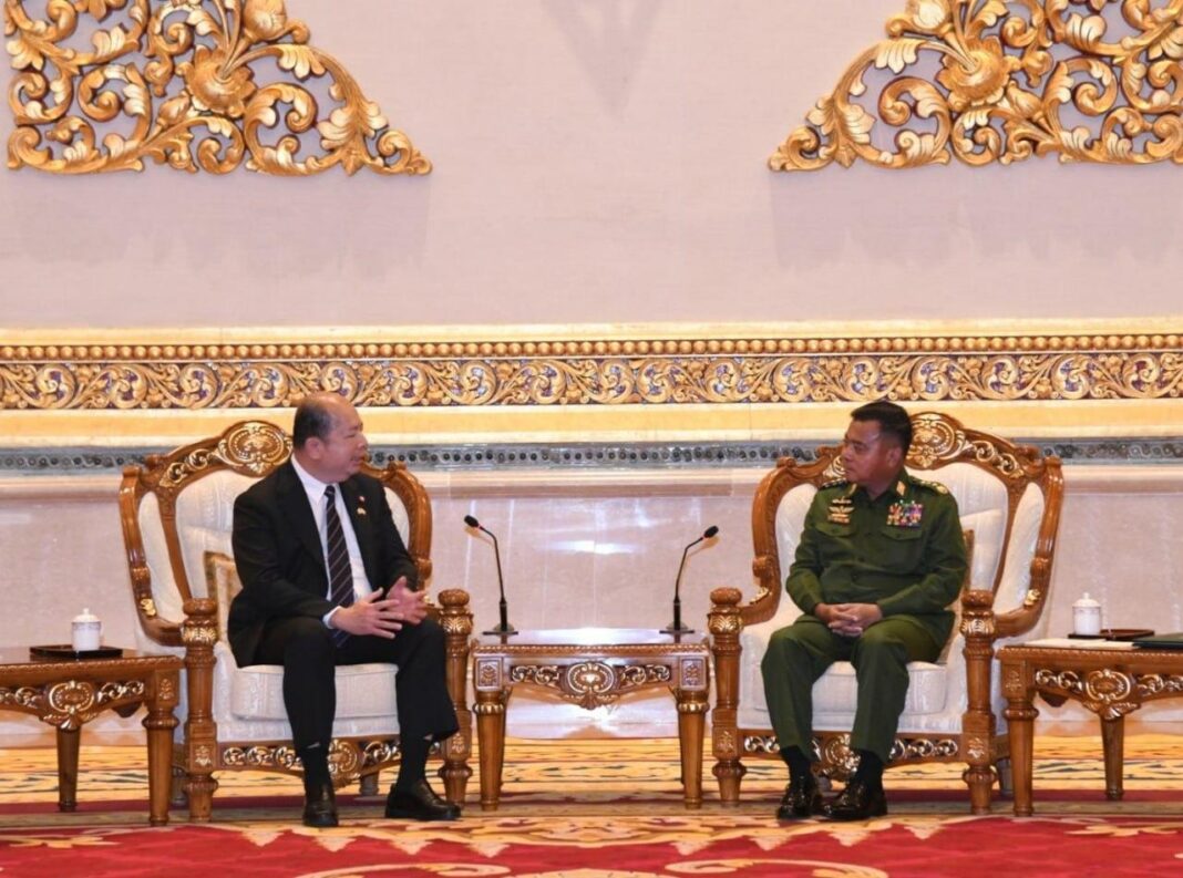 နယ်စပ်တည်ငြိမ်ရေးနှင့် ကျားဖြန့်နှိမ်နင်းရန် စစ်တပ်နှင့် ထိုင်းအရာရှိများ ဆွေးနွေး